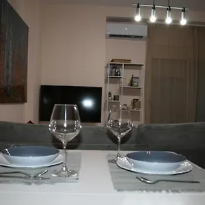 Apartment Kalpazo Myslym Shyri, Tirana